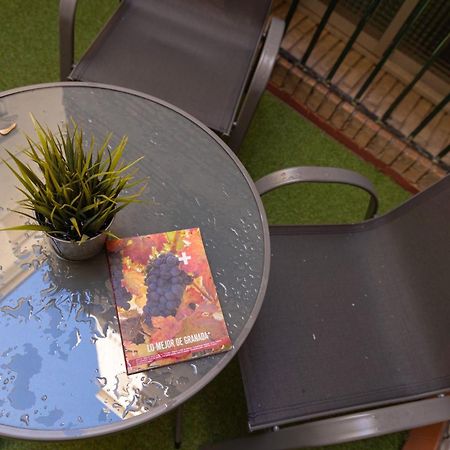 Jardines Del Triunfo Apartamentos กรานาดา ภายนอก รูปภาพ